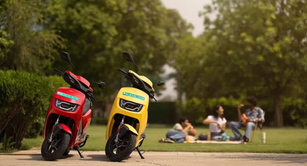 HERO And TVS Electric Scooter 2026: मात्र 50,000 रुपये की कीमत में, शानदार परफॉरमेंस , दमदार बैटरी और स्टाइलिश लुक के साथ